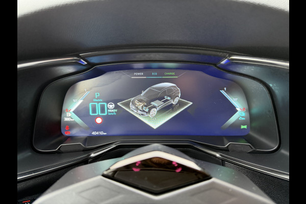 DS Ds 7 Crossback 300pk 4x4 Executive (Trekhaak - Elektrische klep - Camera - Adaptieve Cruise Controle - Keyless Entry - DS LED - Navigatie)