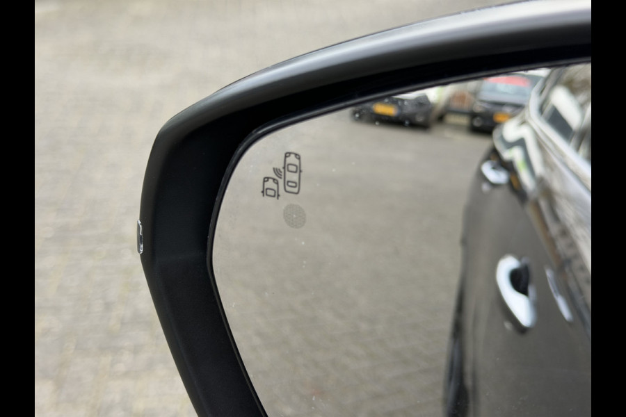 DS Ds 7 Crossback 300pk 4x4 Executive (Trekhaak - Elektrische klep - Camera - Adaptieve Cruise Controle - Keyless Entry - DS LED - Navigatie)