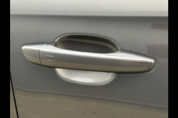 DS Ds 7 Crossback 300pk 4x4 Executive (Trekhaak - Elektrische klep - Camera - Adaptieve Cruise Controle - Keyless Entry - DS LED - Navigatie)