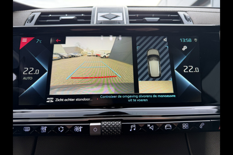 DS Ds 7 Crossback 300pk 4x4 Executive (Trekhaak - Elektrische klep - Camera - Adaptieve Cruise Controle - Keyless Entry - DS LED - Navigatie)