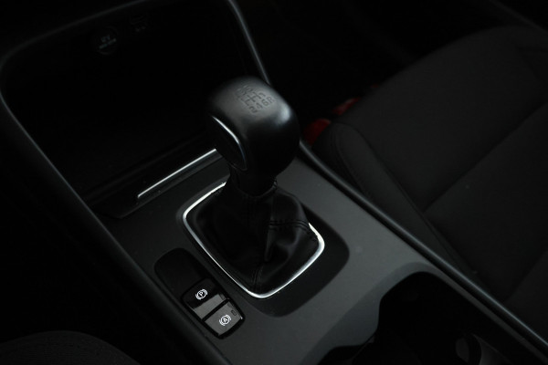 Volvo XC40 2.0 D3 Inscription Stoelverw. Navigatie, Climate,