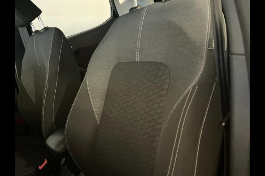 Ford Fiesta 1.0 EcoBoost Hybrid Titanium X 125PK MILD HYBRID AIRCO NAVI CRUISE APPLE CARPLAY VELGEN NIEUWSTAAT