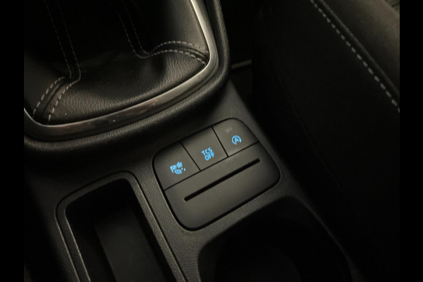 Ford Fiesta 1.0 EcoBoost Hybrid Titanium X 125PK MILD HYBRID AIRCO NAVI CRUISE APPLE CARPLAY VELGEN NIEUWSTAAT