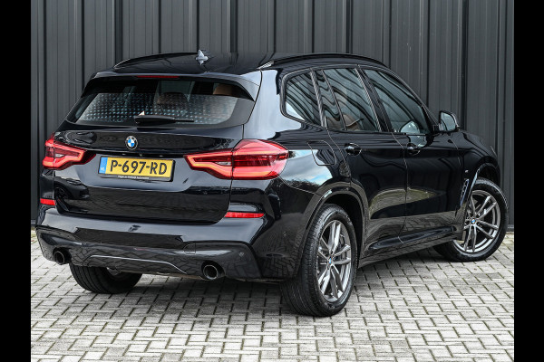 BMW X3 xDrive30d High Executive · M-Sport Pro · Comfort access · Head-up · Adaptive cruise · Stuurverwarming · Stoelverwarming · Bmw la