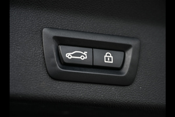 BMW X3 xDrive30d High Executive · M-Sport Pro · Comfort access · Head-up · Adaptive cruise · Stuurverwarming · Stoelverwarming · Bmw la