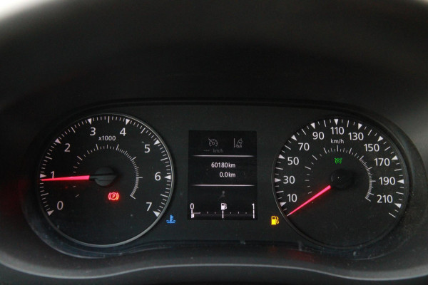 Renault Master T33 2.3 dCi 135PK L2H2 Work Edition / Camera / Navi / 3 zits / Cruise