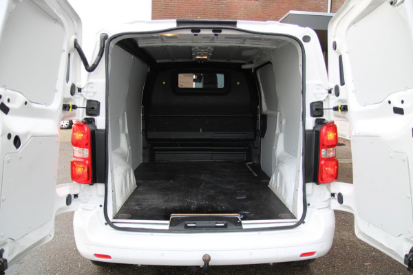 Peugeot Expert 2.0 BlueHDI 120PK L2 Premium / Trekhaak / Navi / App Connect