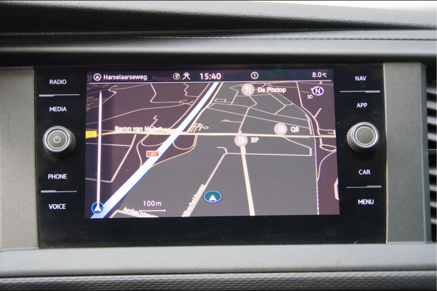 Volkswagen Transporter 2.0 TDI L2 150PK AUT. DC-5P, LED, 2X SCHUIFDEUR, TREKHAAK, NAVI, CRUISE, LEDER STUUR, PARKEERSENSOREN, MISTLAMPEN, DUBBELE CABIN