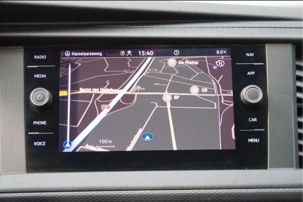 Volkswagen Transporter 2.0 TDI L2 150PK AUT. DC-5P, LED, 2X SCHUIFDEUR, TREKHAAK, NAVI, CRUISE, LEDER STUUR, PARKEERSENSOREN, MISTLAMPEN, DUBBELE CABIN