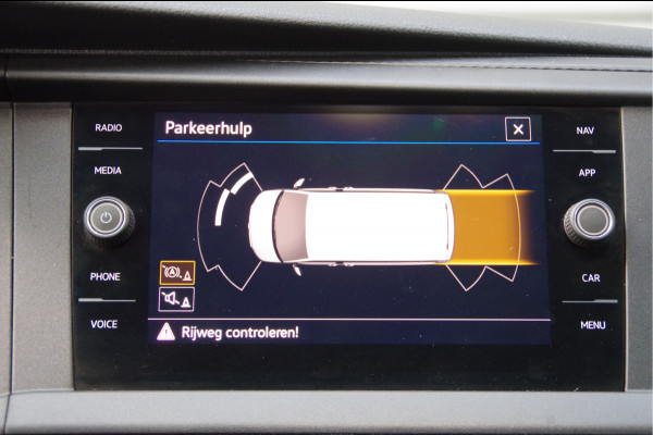 Volkswagen Transporter 2.0 TDI L2 150PK AUT. DC-5P, LED, 2X SCHUIFDEUR, TREKHAAK, NAVI, CRUISE, LEDER STUUR, PARKEERSENSOREN, MISTLAMPEN, DUBBELE CABIN