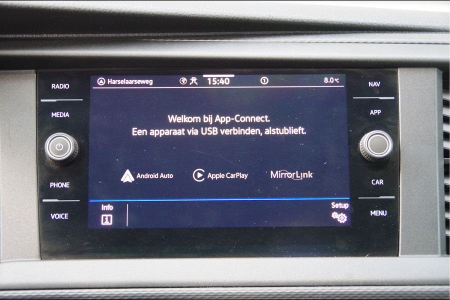 Volkswagen Transporter 2.0 TDI L2 150PK AUT. DC-5P, LED, 2X SCHUIFDEUR, TREKHAAK, NAVI, CRUISE, LEDER STUUR, PARKEERSENSOREN, MISTLAMPEN, DUBBELE CABIN