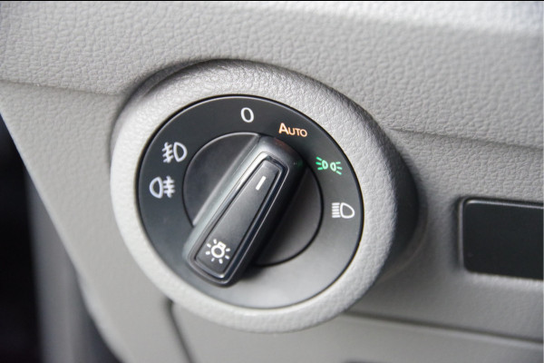 Volkswagen Transporter 2.0 TDI L2 150PK AUT. DC-5P, LED, 2X SCHUIFDEUR, TREKHAAK, NAVI, CRUISE, LEDER STUUR, PARKEERSENSOREN, MISTLAMPEN, DUBBELE CABIN