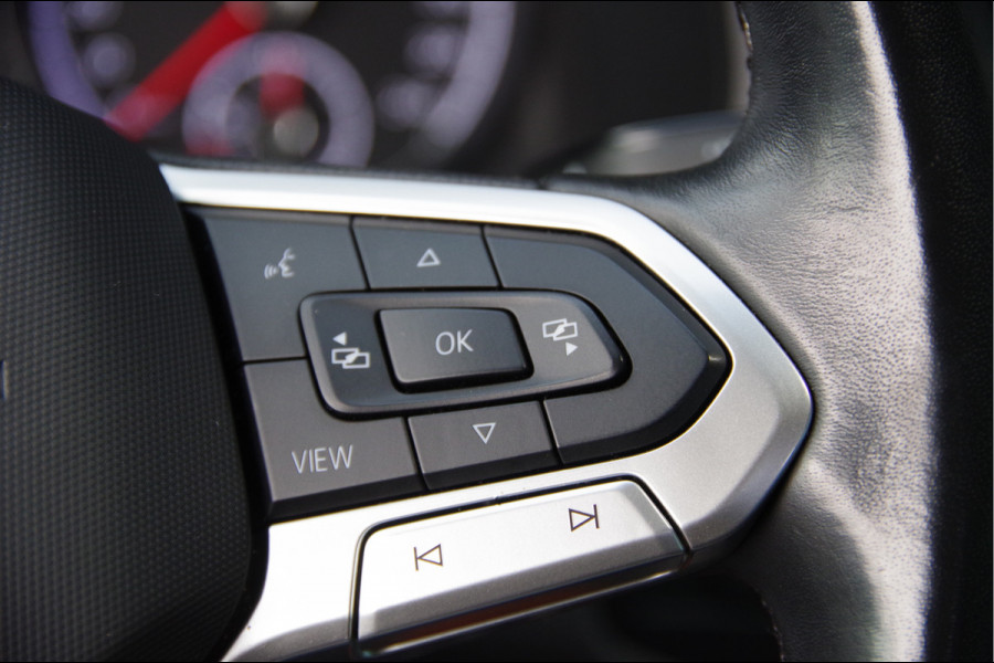 Volkswagen Transporter 2.0 TDI L2 150PK AUT. DC-5P, LED, 2X SCHUIFDEUR, TREKHAAK, NAVI, CRUISE, LEDER STUUR, PARKEERSENSOREN, MISTLAMPEN, DUBBELE CABIN