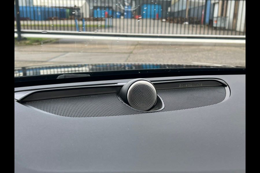 Volvo V60 2.0 T4 R-DESING | Goed onderhouden + Orgineel Nederlands |