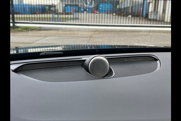 Volvo V60 2.0 T4 R-DESING | Goed onderhouden + Orgineel Nederlands |