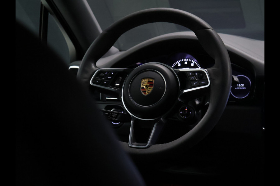 Porsche Cayenne Coupé 3.0 E-Hybrid [ADAPTIVE SPORT SEAT PLUS, LUCHTVERING, SPORT CHRONO, MEMORY SEATS, APPLE CARPLAY, ADAPTIVE CRUISE CONTROL, BOSE, HUD, 360 CAMERA, PDC V+A, STOELVERWARMING, ELEKTRISCHE ACHTERKLEP, NIEUWSTAAT