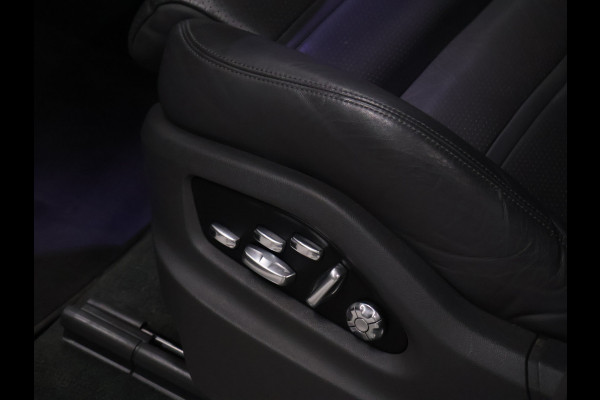 Porsche Cayenne Coupé 3.0 E-Hybrid [ADAPTIVE SPORT SEAT PLUS, LUCHTVERING, SPORT CHRONO, MEMORY SEATS, APPLE CARPLAY, ADAPTIVE CRUISE CONTROL, BOSE, HUD, 360 CAMERA, PDC V+A, STOELVERWARMING, ELEKTRISCHE ACHTERKLEP, NIEUWSTAAT