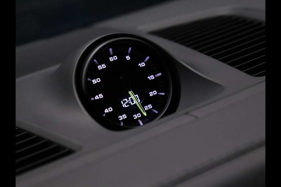 Porsche Cayenne Coupé 3.0 E-Hybrid [ADAPTIVE SPORT SEAT PLUS, LUCHTVERING, SPORT CHRONO, MEMORY SEATS, APPLE CARPLAY, ADAPTIVE CRUISE CONTROL, BOSE, HUD, 360 CAMERA, PDC V+A, STOELVERWARMING, ELEKTRISCHE ACHTERKLEP, NIEUWSTAAT