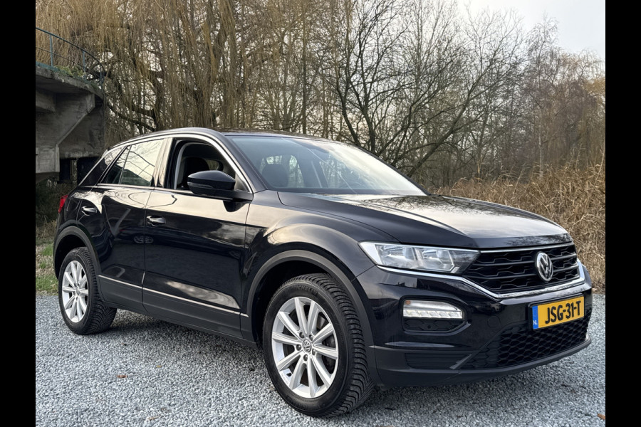 Volkswagen T-Roc TSI 150PK DSG STYLE CARPLAY/ACC/PDC