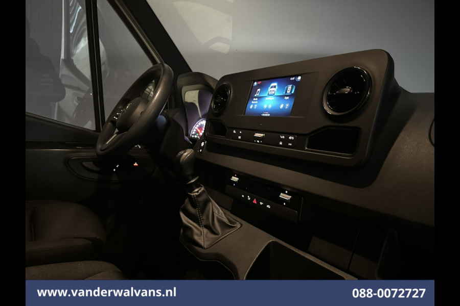 Mercedes-Benz Sprinter 317 CDI 170pk L3H2 Euro6 Airco | 360 graden Camera | Apple Carplay | Cruisecontrol Android Auto, Stoelverwarming, Chauffeursstoel, Parkeersensoren, Bijrijdersbank