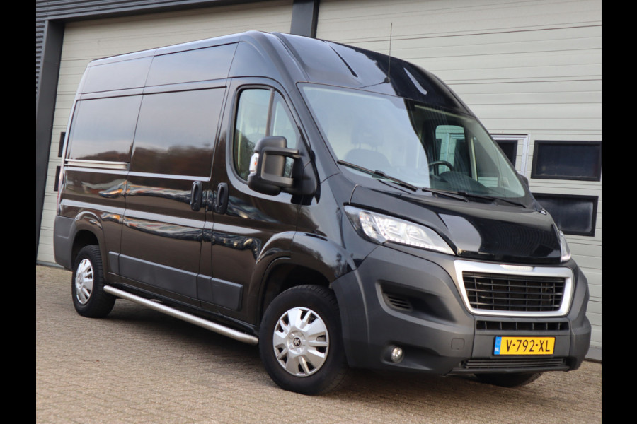 Peugeot Boxer 2.0 BlueHDI 131pk Euro 6 L2H2 - Cruise - Navi - Trekhaak 2,5t KG