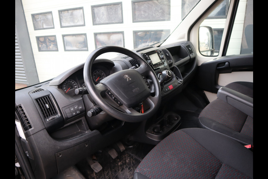 Peugeot Boxer 2.0 BlueHDI 131pk Euro 6 L2H2 - Cruise - Navi - Trekhaak 2,5t KG