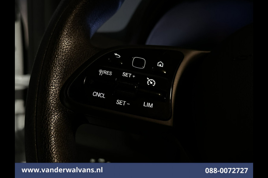 Mercedes-Benz Sprinter 315 CDI 150pk L3H2 Euro6 Airco | Camera | Apple Carplay | Cruisecontrol | Chauffeursstoel Android Auto, Bijrijdersbank