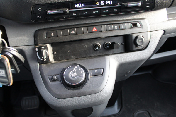 Citroën Jumpy XL 2.0 BlueHDI 180PK E6 Automaat M Club L3 -- professionele honden inrichting --