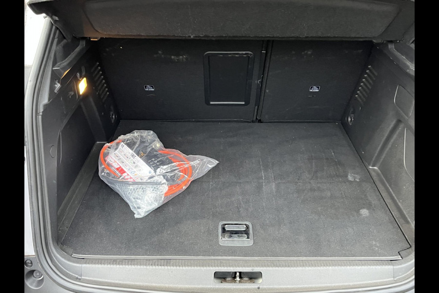 Peugeot 3008 1.6 HYbrid 180 Allure Pack Business | PHEV PLUG-IN HYBRIDE| 10.000KM!!| DODE HOEK| CAMERA|ADAPTIVE CRUISE|  CARPLAY/ ANDROID AUTO| RIJKLAAR INCL. 12 MND BOVAG GARANTIE