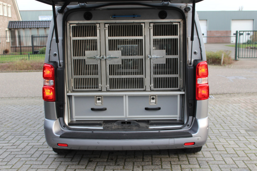 Citroën Jumpy 2.0 BlueHDI 180PK E6 Aut. M Club L2 - honden inrichting - ex overheid