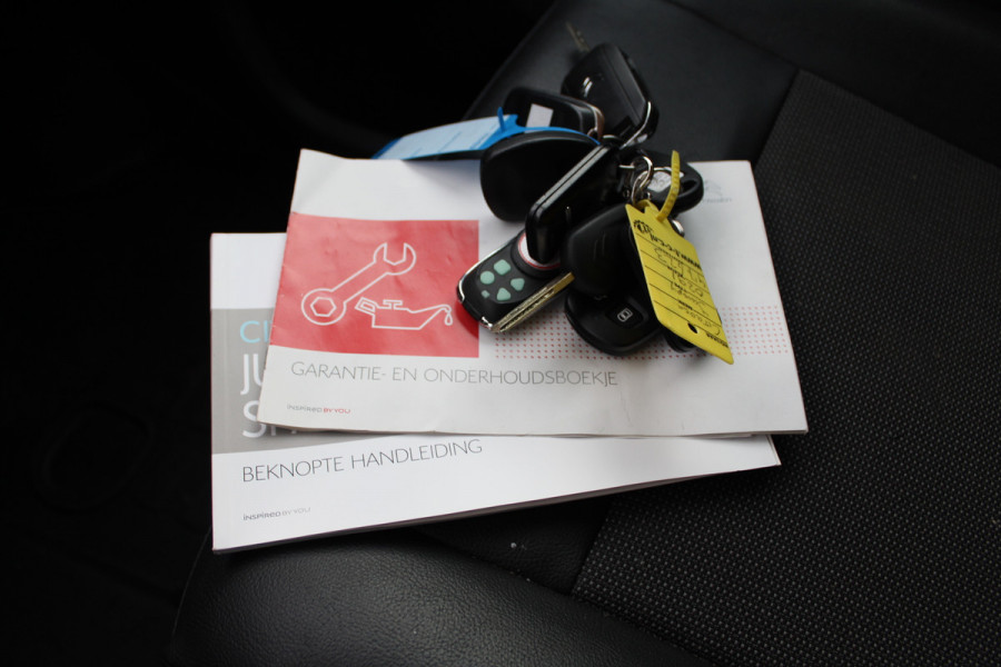 Citroën Jumpy 2.0 BlueHDI 180PK E6 Aut. M Club L2 - honden inrichting - ex overheid