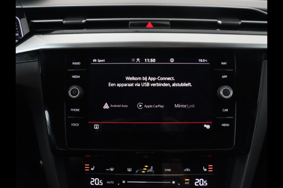 Volkswagen Arteon 1.4 TSI eHybrid R-Line Business | Panoramadak | Trekhaak wegklapbaar | Camera | Stoel & Stuurverwarming | Adaptive Cruise | Carplay | Elektrische achterklep