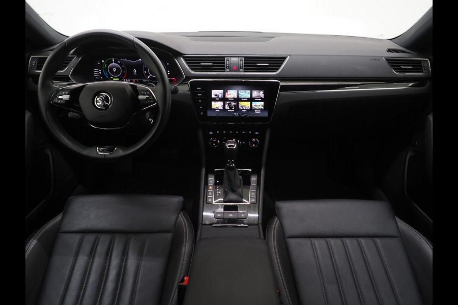 Škoda Superb Combi 1.4 TSI iV Laurin & Klement | Leder | Massage | Canton | Trekhaak | Camera | Memory | Adaptive Cruise