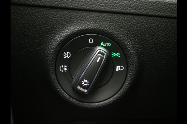 Škoda Superb Combi 1.4 TSI iV Laurin & Klement | Leder | Massage | Canton | Trekhaak | Camera | Memory | Adaptive Cruise