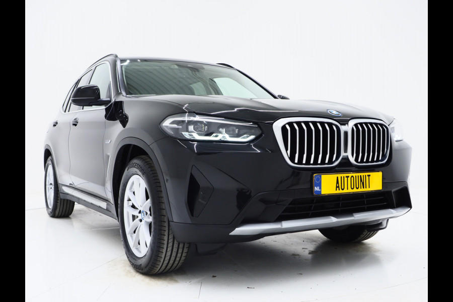 BMW X3 xDrive30e LCI 292PK | Camera | Sfeerverlichting | Stoelverwarming | Cruise | Virtual | Carplay