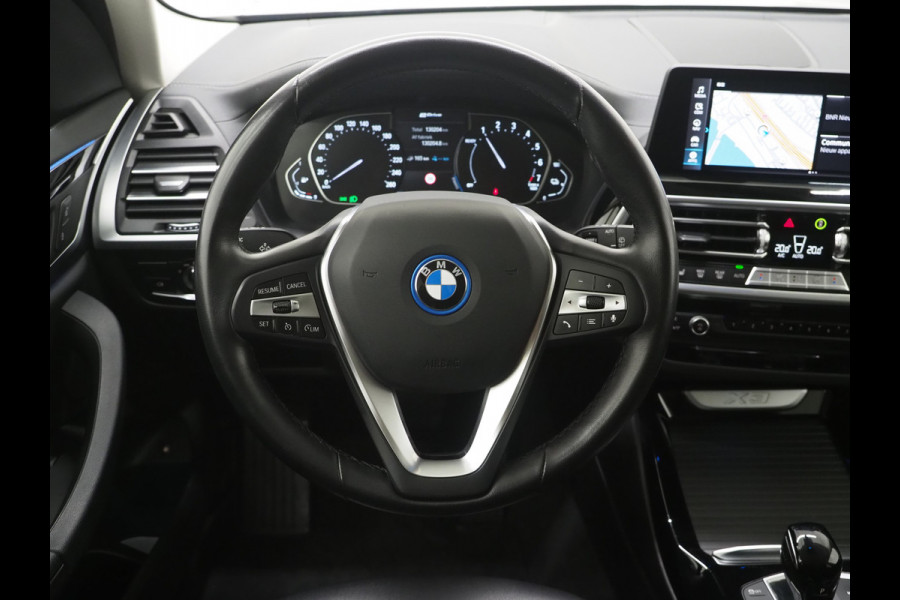 BMW X3 xDrive30e LCI 292PK | Camera | Sfeerverlichting | Stoelverwarming | Cruise | Virtual | Carplay