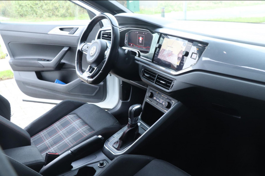 Volkswagen Polo 2.0 TSI GTI | PANO | VIRTUAL.COCKPIT | KEYLESS!
