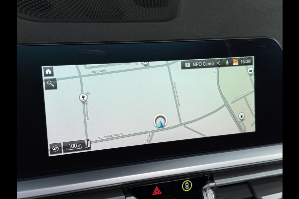 BMW 3 Serie Touring 330e Sport Line | PANORAMA | TREKHAAK | SPORTSTOELEN | KEYLESS ENTRY |