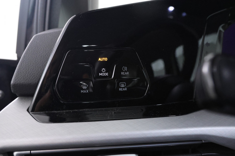 Volkswagen Golf Variant 1.0 eTSI Life Business Automaat, Apple carplay, Lmv,