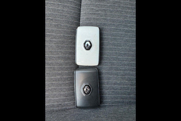 Renault Clio TCe 90 X-Tronic Techno Groot navi / Virt Cockpit / Clima / LM velgen