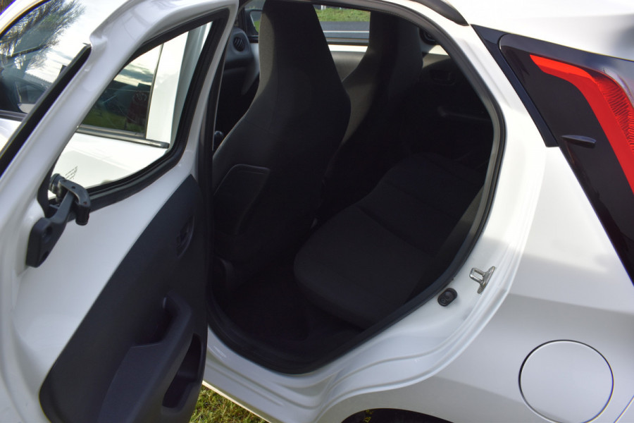 Toyota Aygo 1.0 VVT-i x-fun Airco 5-deurs 1e eigenaar btw auto