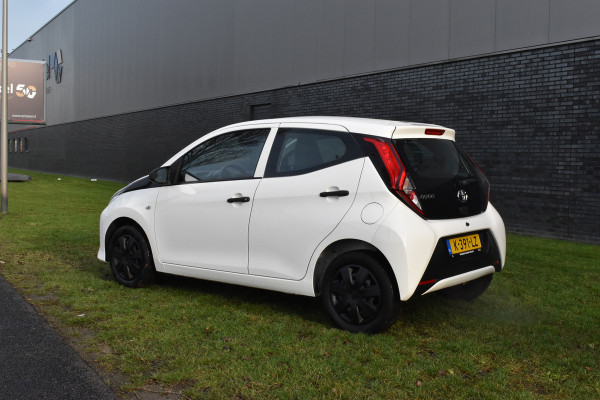 Toyota Aygo 1.0 VVT-i x-fun Airco 5-deurs 1e eigenaar btw auto