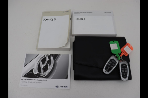 Hyundai IONIQ 5 Lounge 73kWh | Leder | Head-Up | Warmtepomp | 360 Camera | Stoel & Stuurverwarming | Carplay