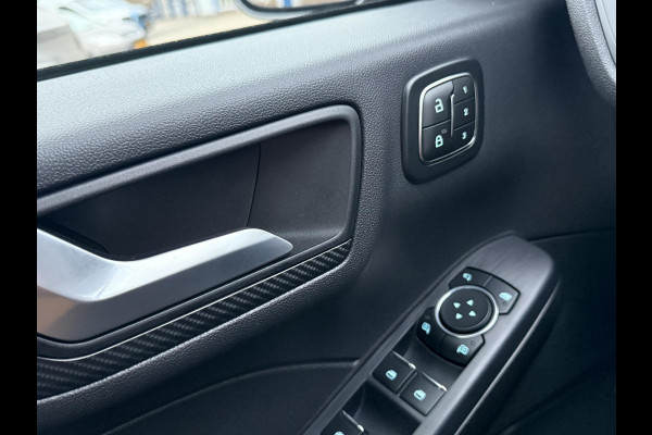 Ford Kuga 2.5 PHEV ST-Line X | SCI | Wegklapbare trekhaak | Panoramadak | Winter Pack | Head up Display | All season banden