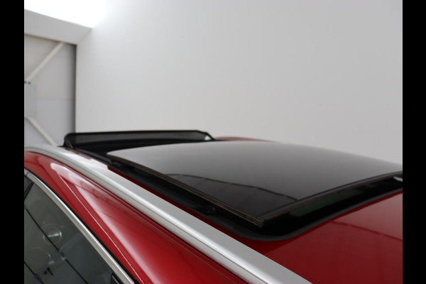 BYD ATTO 3 Comfort 60 kWh | Panoramadak | Warmtepomp | Leder | Stoelverwarming | 360 Camera | Carplay | Adaptive cruise