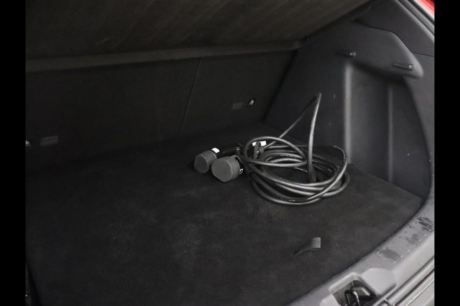 BYD ATTO 3 Comfort 60 kWh | Panoramadak | Warmtepomp | Leder | Stoelverwarming | 360 Camera | Carplay | Adaptive cruise