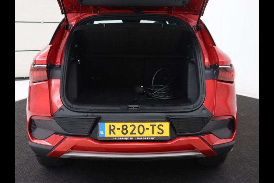 BYD ATTO 3 Comfort 60 kWh | Panoramadak | Warmtepomp | Leder | Stoelverwarming | 360 Camera | Carplay | Adaptive cruise