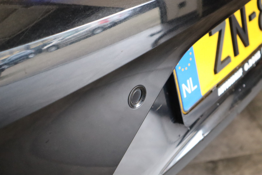 Opel Insignia Grand Sport 1.6 Turbo Exclusive Cruise/Climate open dak Automaat 200PK NAP!