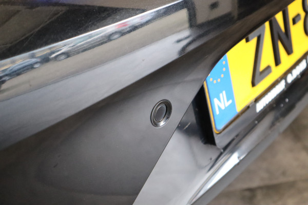 Opel Insignia Grand Sport 1.6 Turbo Exclusive Cruise/Climate open dak Automaat 200PK NAP!