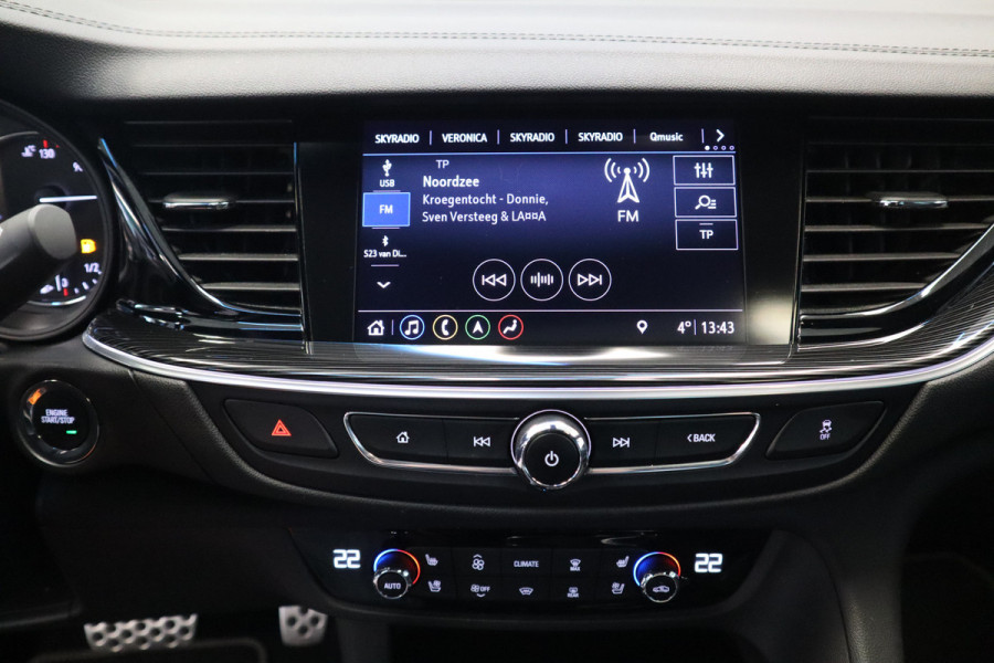 Opel Insignia Grand Sport 1.6 Turbo Exclusive Cruise/Climate open dak Automaat 200PK NAP!